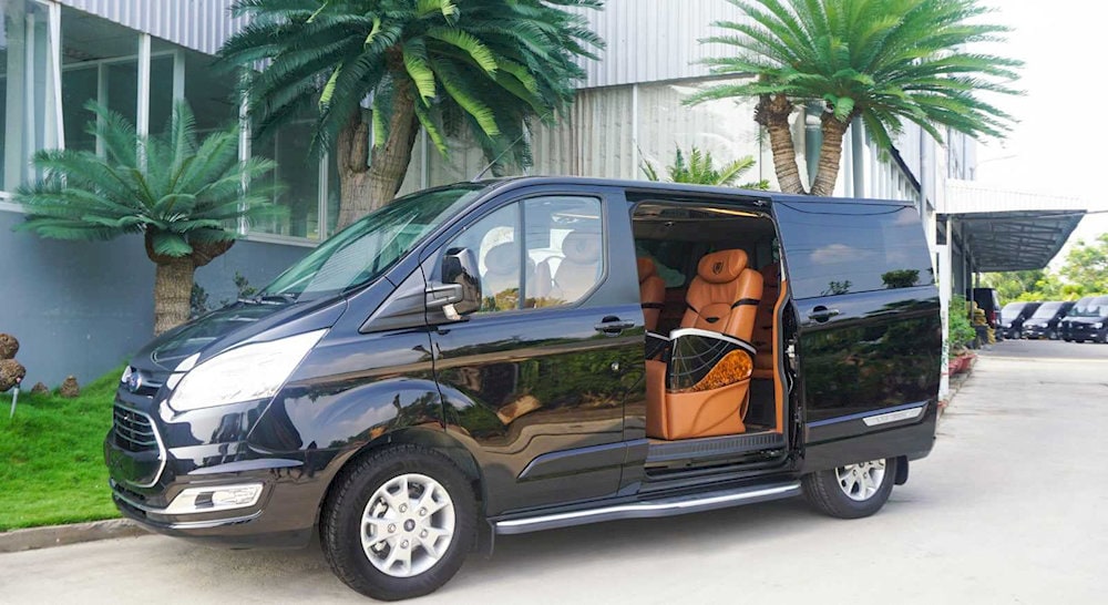 Limousine buses offer comfortable seating and many amenities